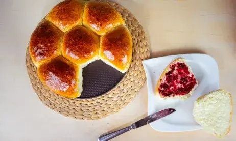 Soft And Fluffy Milk Bread Rolls