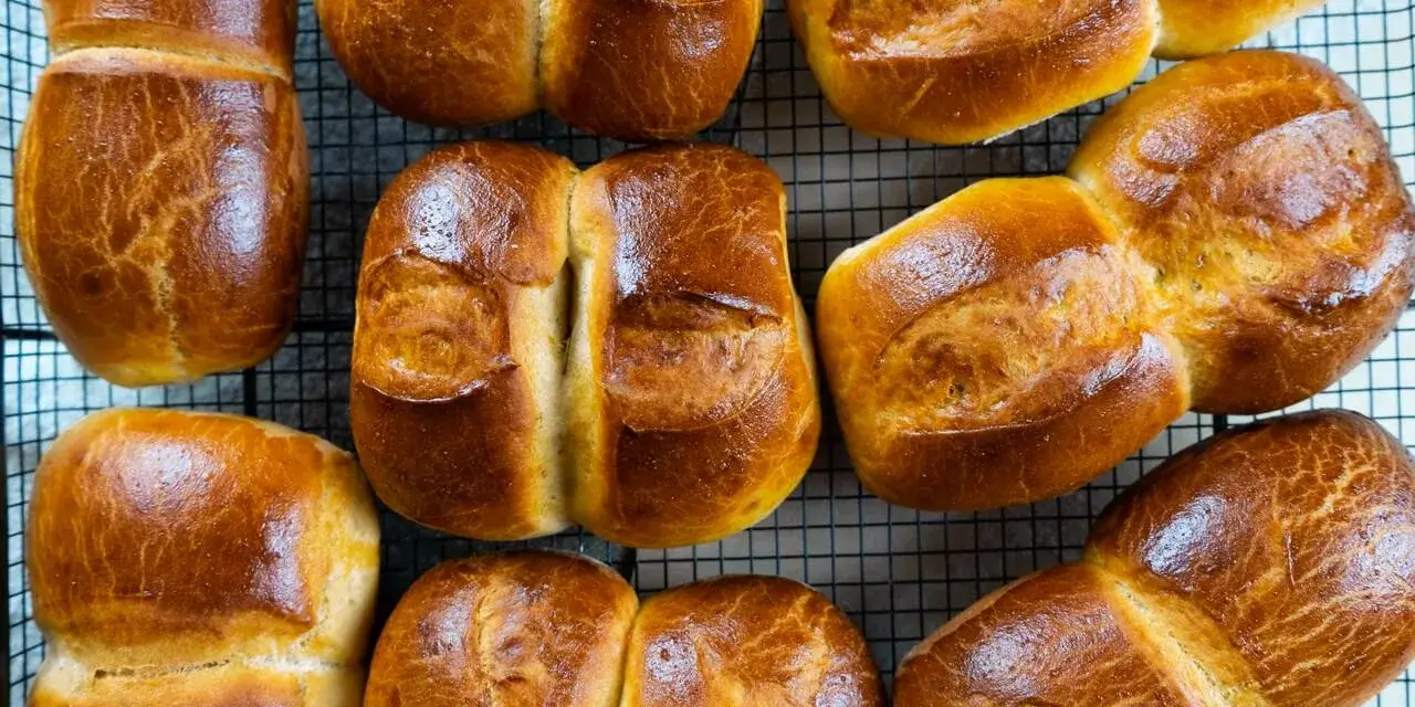Twin Milk Bread Rolls