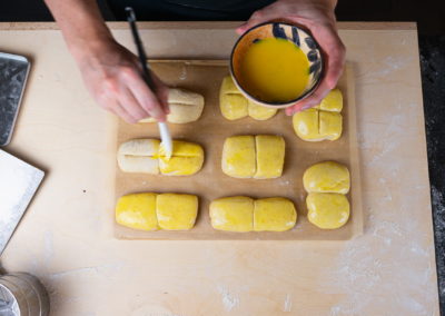 Twin Milk Bread Rolls Coating