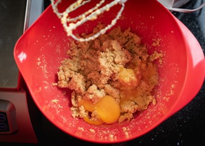 Brookies Brownies And Cookies In One Mixing Chocolate Chip Cookie Dough 2