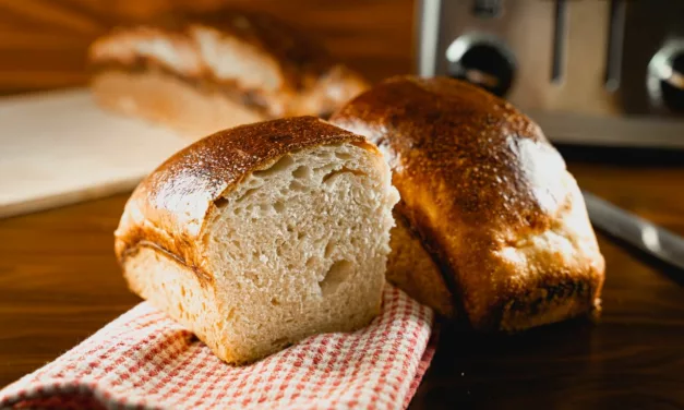 White Sourdough Sandwich Bread