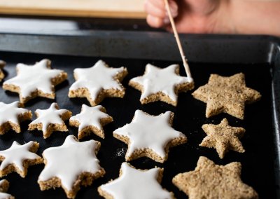 Zimtsterne Cinnamon Star Christmas Cookies Frosting Dough