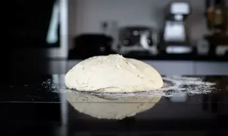 kneading_bread